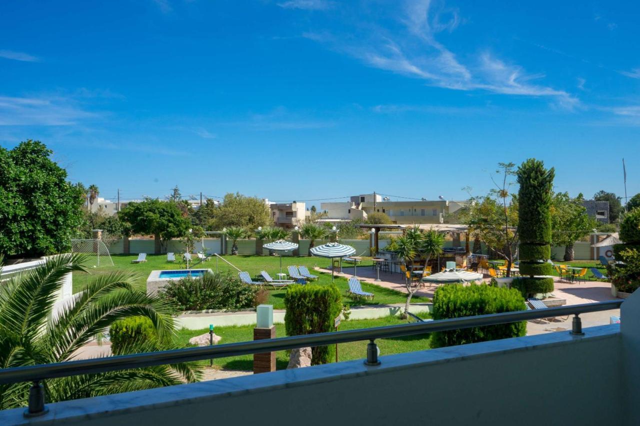 Hotel Stamos