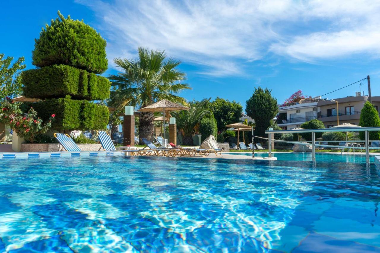 Stamos Hotel 2*